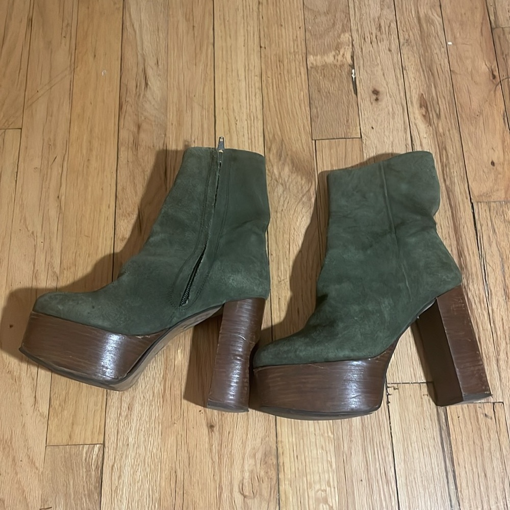 Free people green Friday nights platform Bootie - Picture 2 of 6
